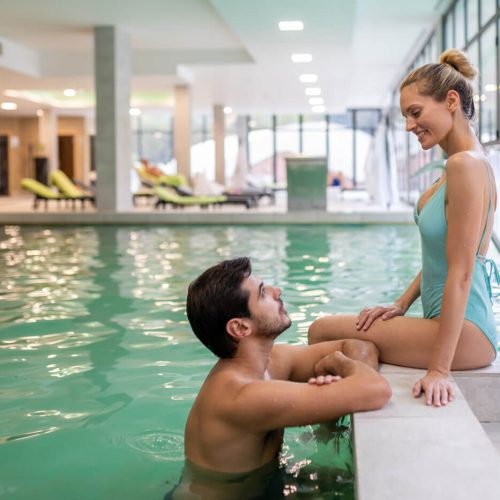 450_Hotel-Bela-Jela_Wellness_Otvoreno-zatvoreni-bazen-01