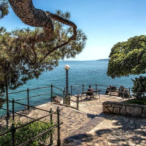 4beb2e98f7f1cccb0cf10a6e57adedac (1)