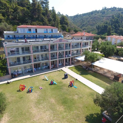 crown-hotel (2)